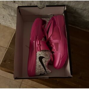 Kd aunt pearls iv size 9